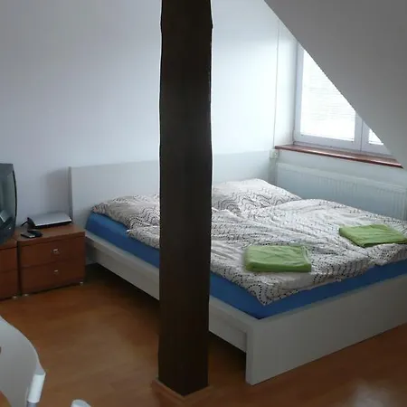 U Cara ホテル チェスケー・ブジェヨヴィツェ